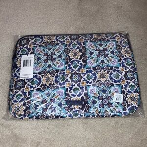 NWT Vera Bradley laptop sleeve